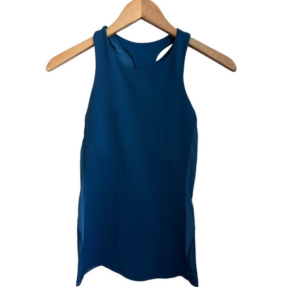 LULULEMON | Body Con Tank in Poseidon |‎ Built-in-Bra Luxtreme Mesh Yoga Top | 4 - Picture 7 of 8